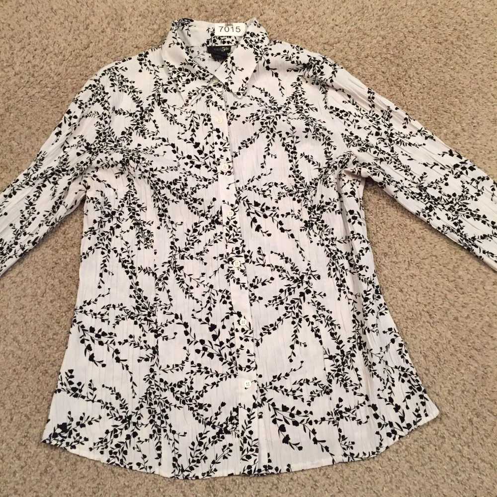 Vintage East 5th Shirt Womens Large White Black F… - image 5