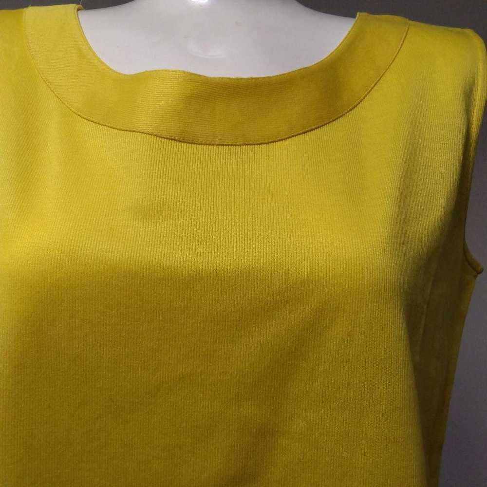 Extremely rare vintage Christian Dior beautiful y… - image 2