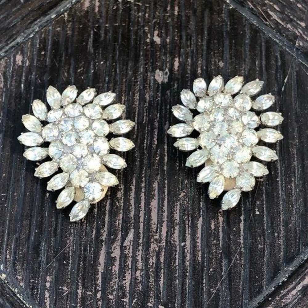 Vintage Crystal Rhinestone Teardrop Clip On Earri… - image 1