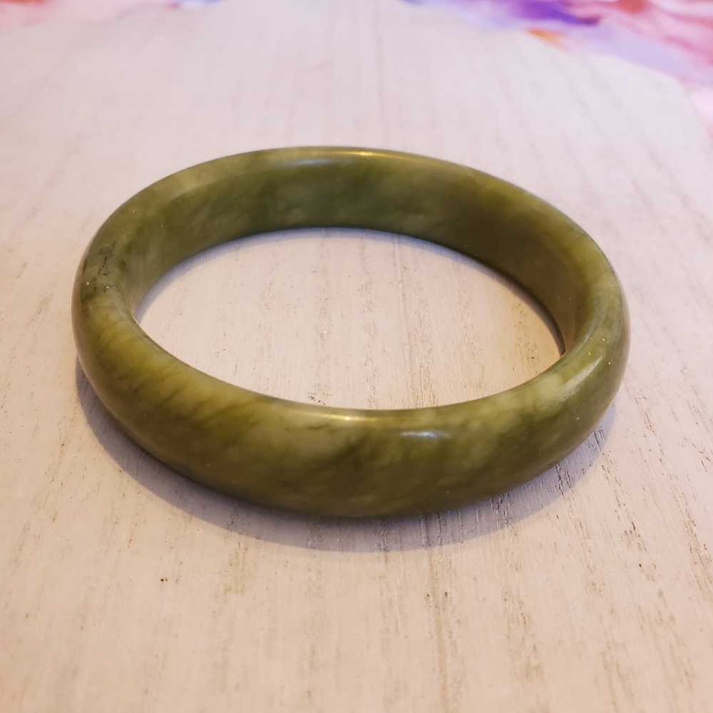 Vintage Estate Yellow-green Jade Bangle Bracelet … - image 3