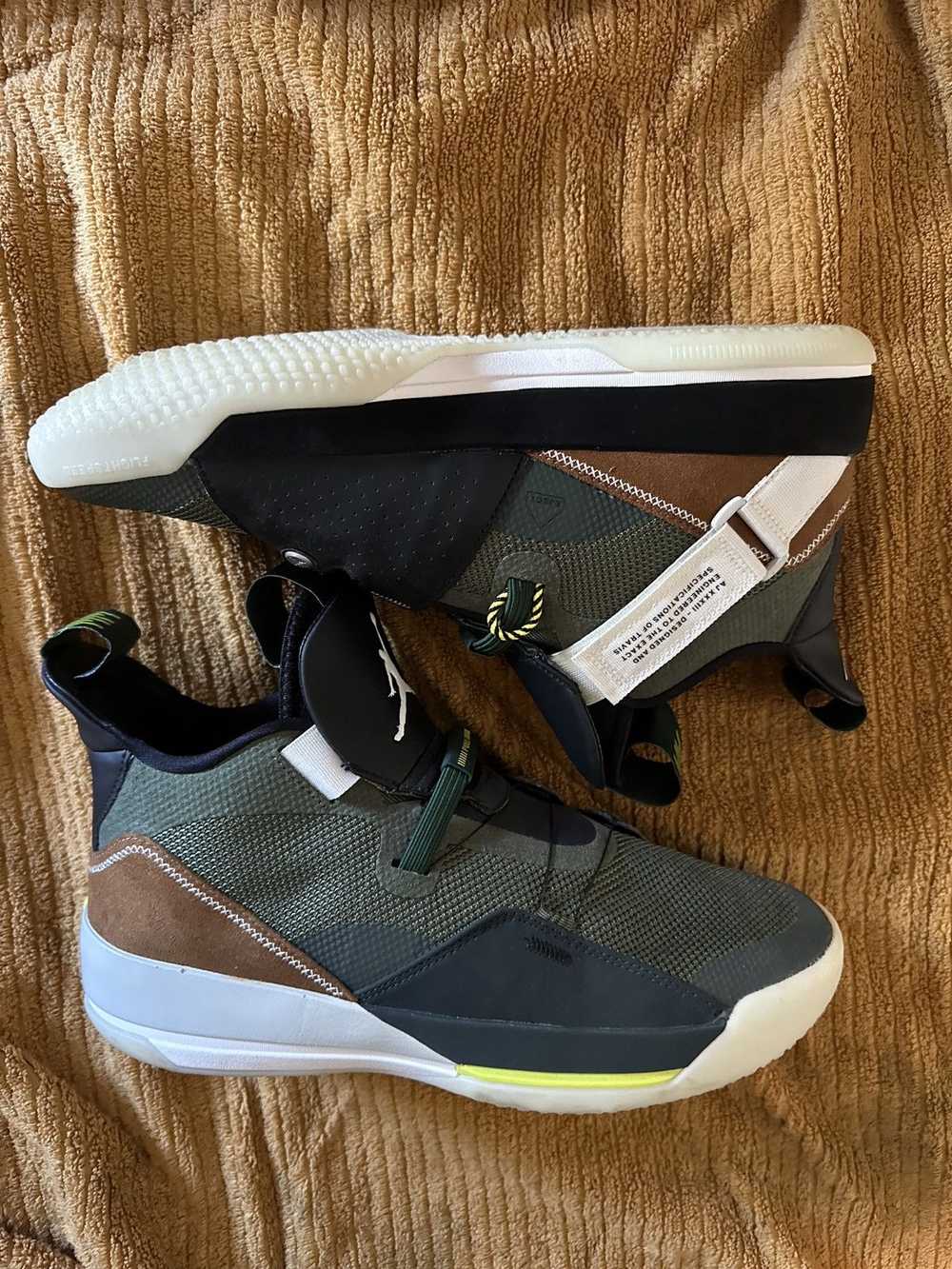 Jordan Brand × Travis Scott Jordan XXXIII - image 1