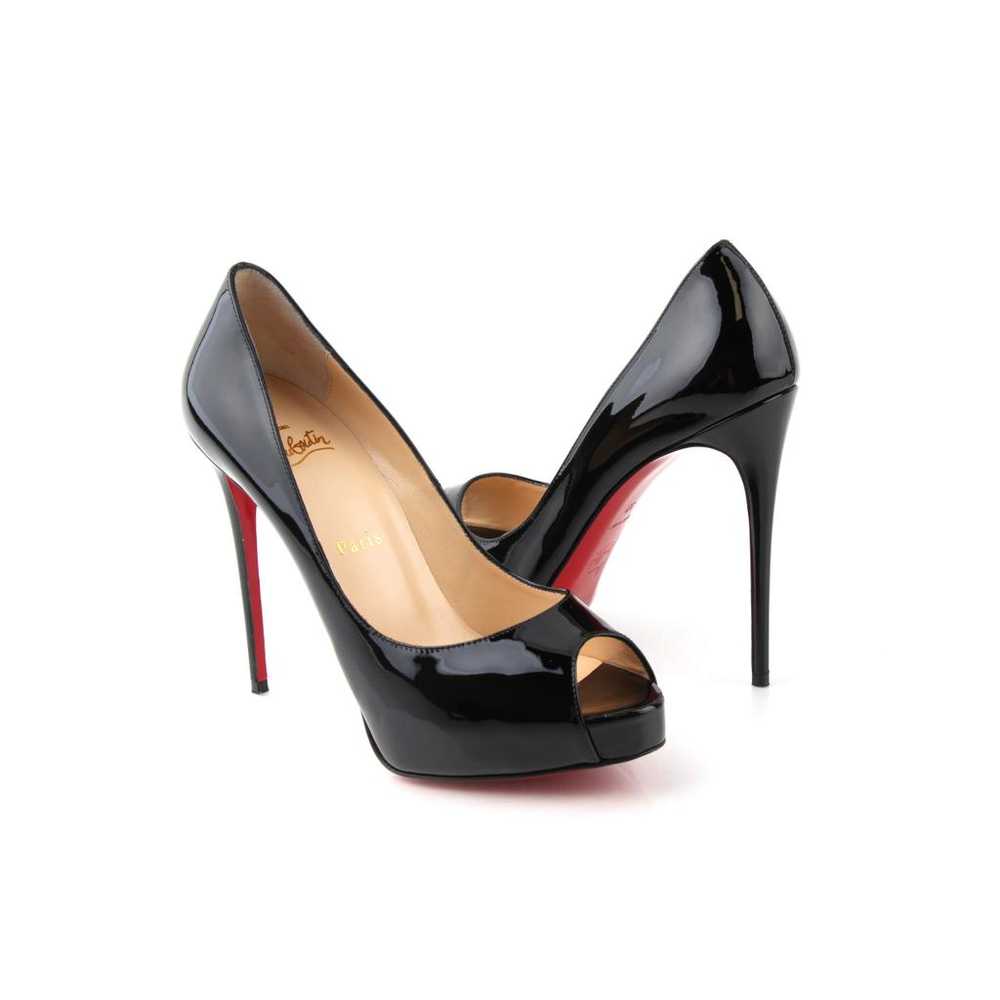 Christian Louboutin Very Privé patent leather hee… - image 3