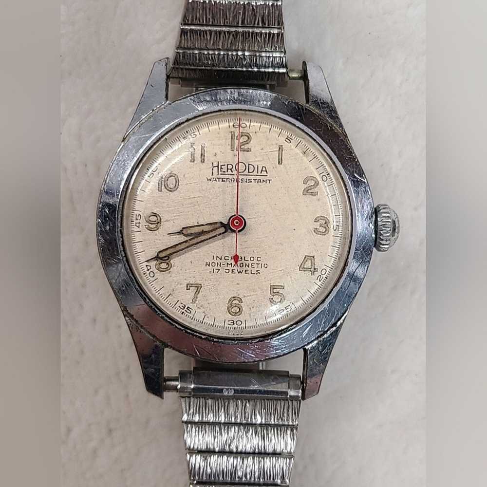 Vintage Vintage Herodia Men's Silver Tone Mechani… - image 1