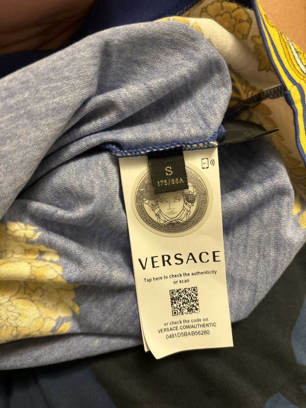 Versace Versace t shirt - image 7