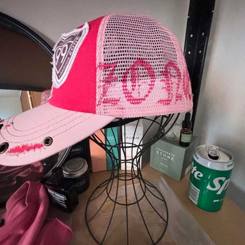 Pink mesh cap for Y2K street style. - image 3