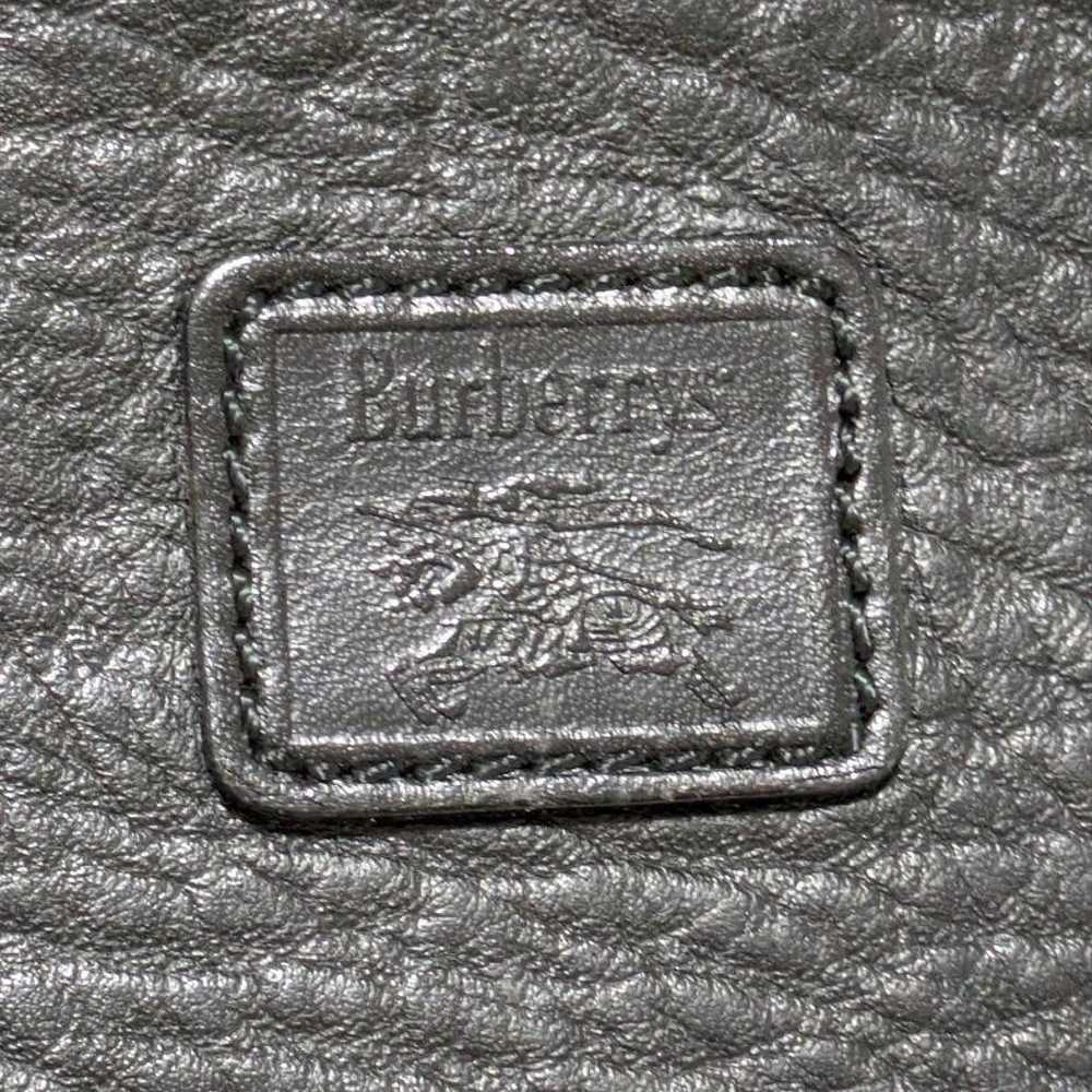 【Excellent Condition】Burberry Clutch Bag Leather … - image 3