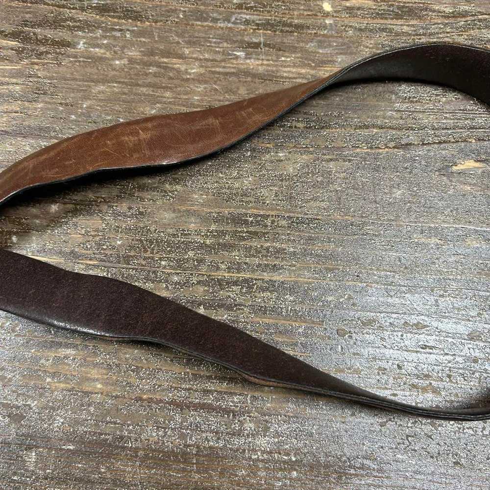 253 Claiborne genuine leather vintage belt size 40 - image 9