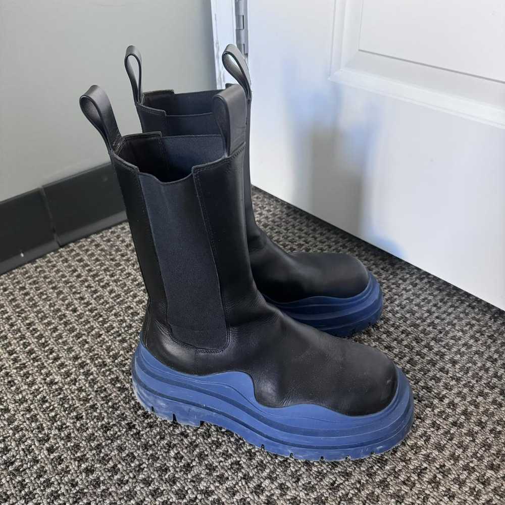 Bottega Veneta Lug leather snow boots - image 3