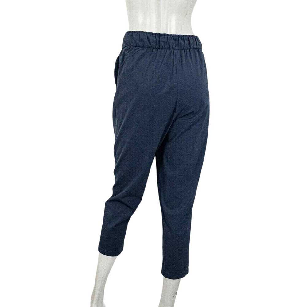 Lululemon Lululemon Size 6 the Keep Moving Crop J… - image 2