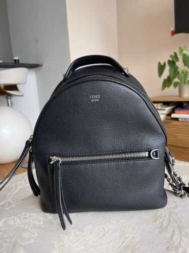 極美品 フェンディ FENDI ミニズッカ ラウンドファスナー 二つ折り財布 Fendi mini by the - Gem