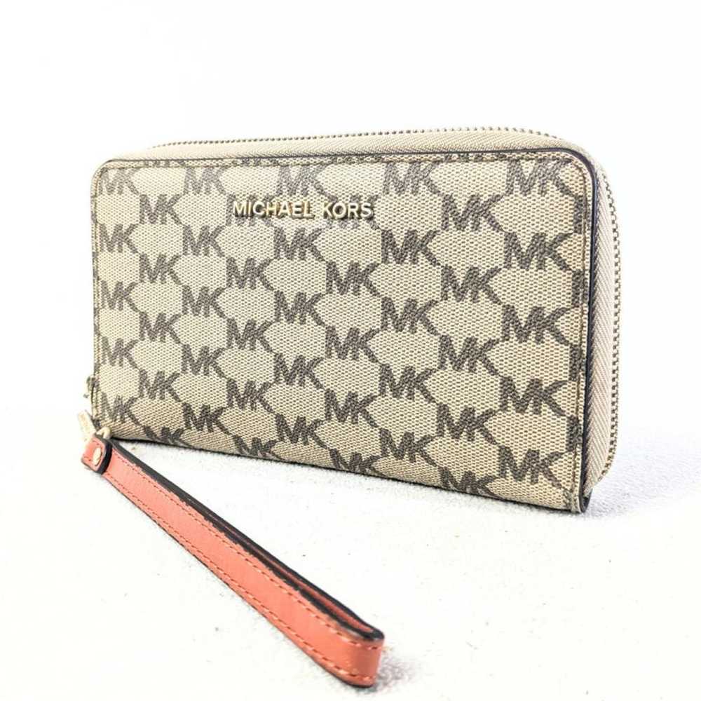 Michael Kors Jet Set wallet - image 2