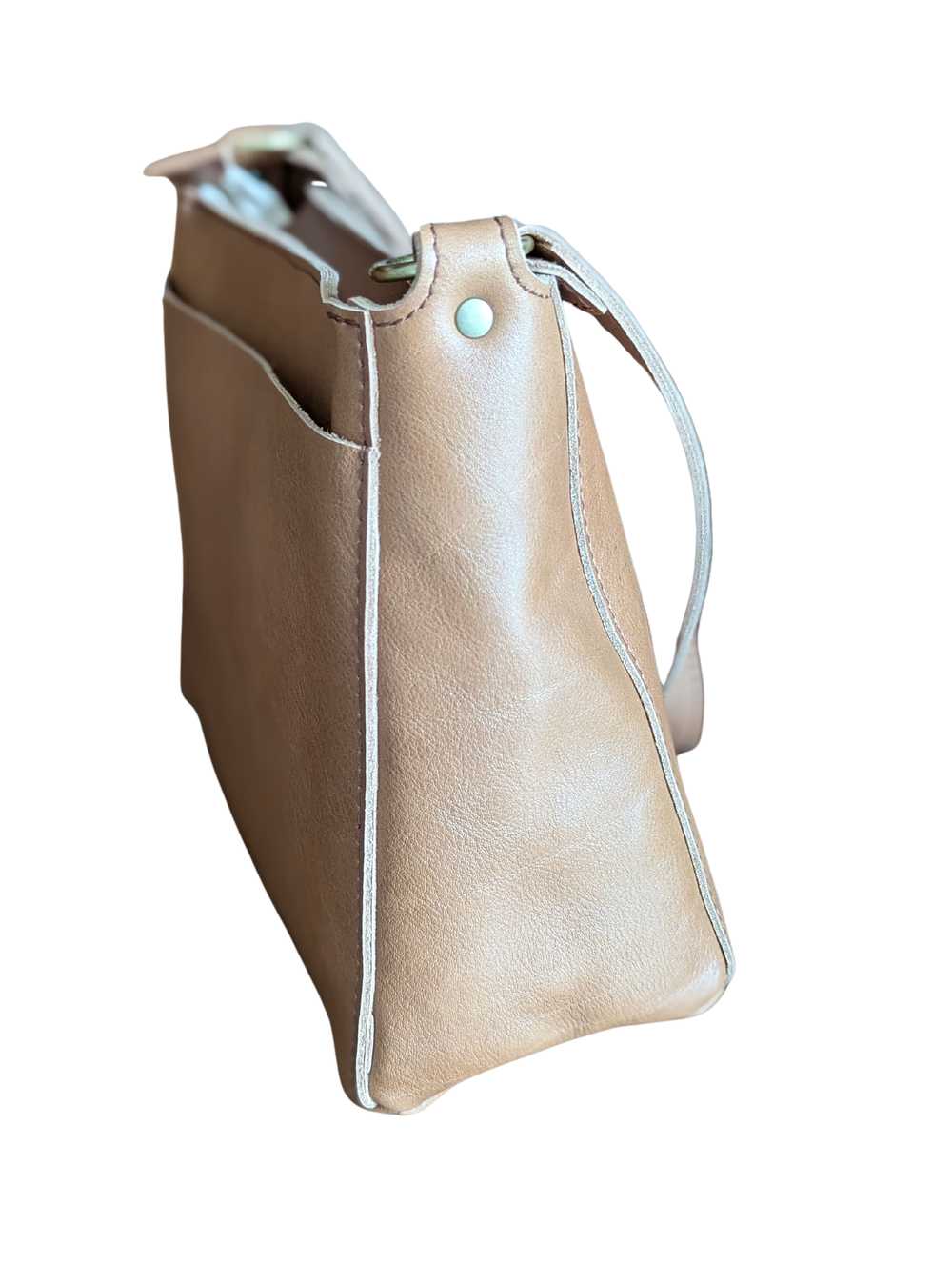 Portland Leather Triangle Shoulder Bag zip - image 4