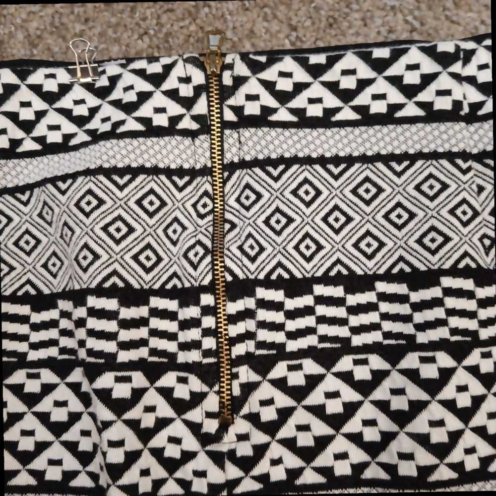 Apt. 9 Black and White Geometric Pattern Cotton B… - image 7