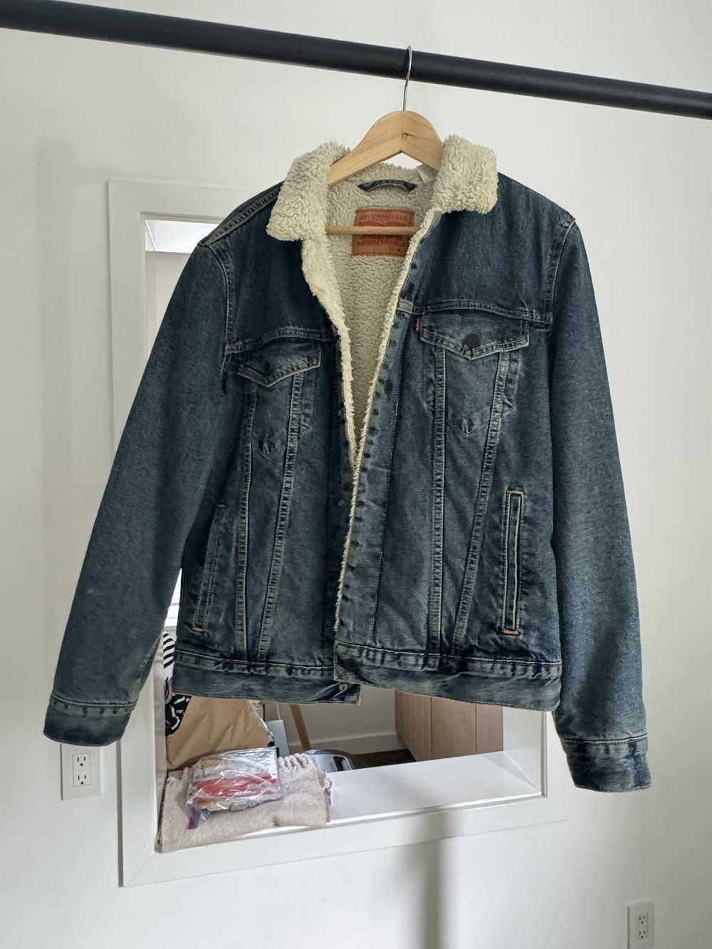 Levi's Levi's Fur Jean Jacket - image 6