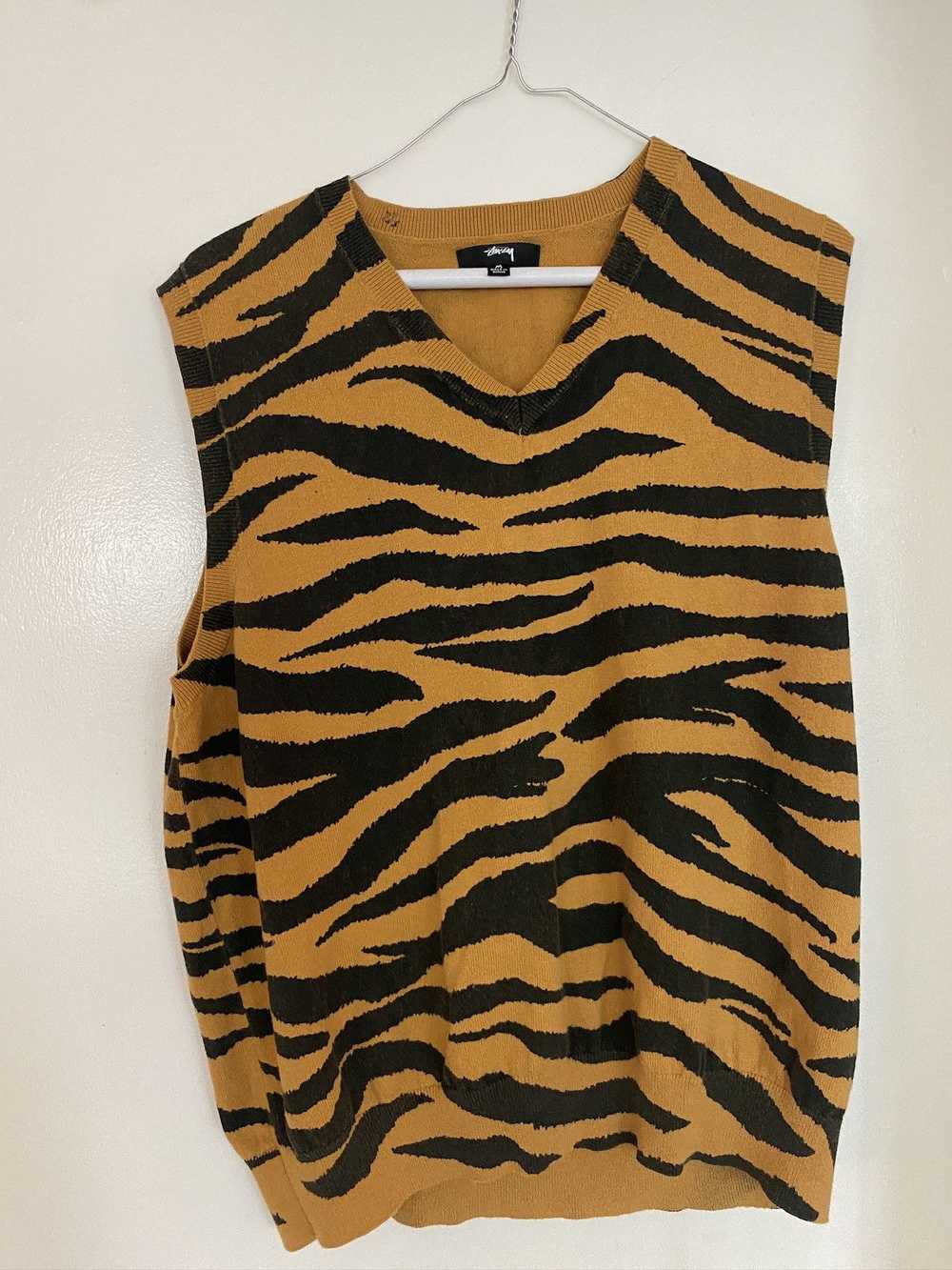 Stussy STÜSSY Tiger Printed Sweater Vest Mustard - image 2