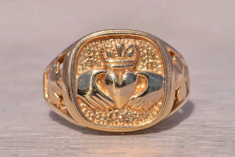 Claddagh Ring by Sol D' Or in 14 Karat Yellow Gold - image 6