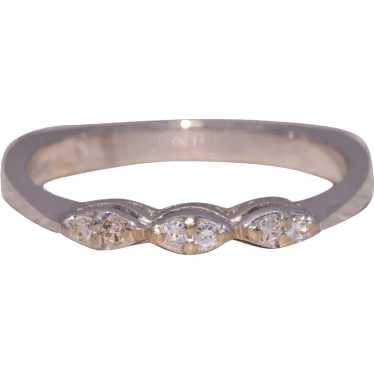 Diamond Ring in 14 Karat White Gold