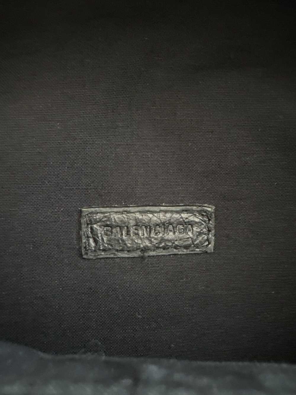 Balenciaga Balenciaga Graffiti Belt Bag - image 5