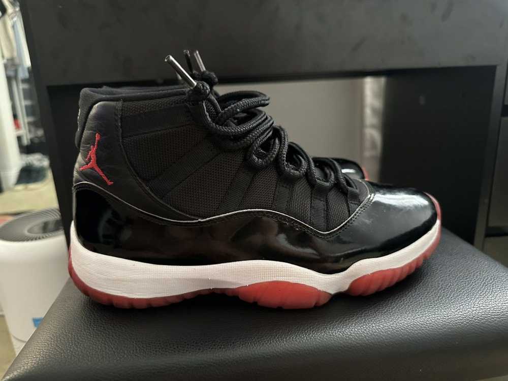 Jordan Brand × Streetwear Air Jordan bred 11s - image 4