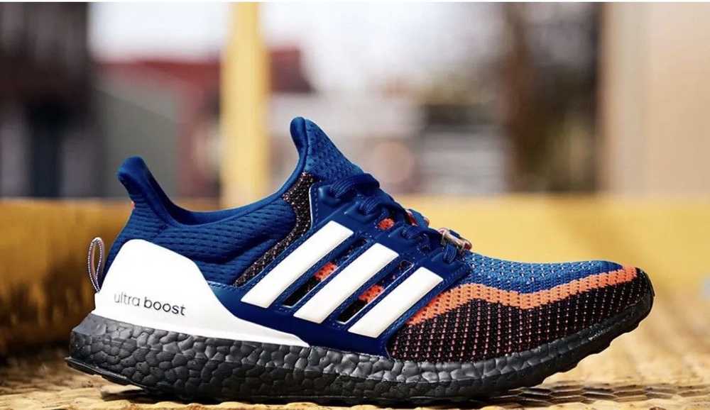 Adidas Ultraboost 2 Asterisk Royal Solar Red Mets… - image 3