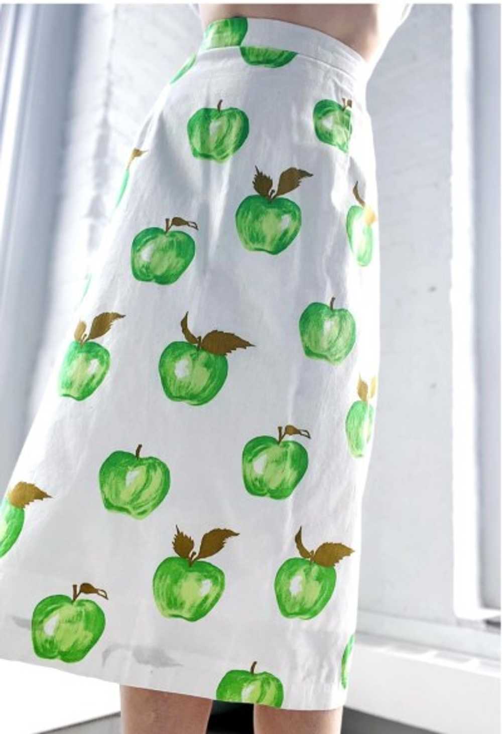 60s cotton green apple skirt - image 1