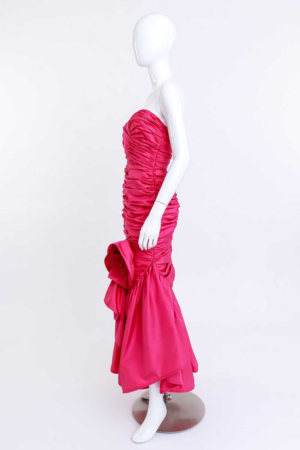 LILLI DIAMOND Flower Ruched Mermaid Gown - image 3