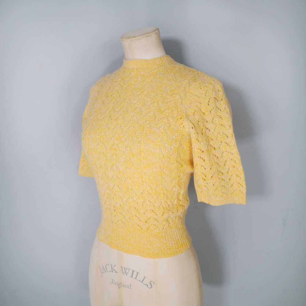 40s HANDKNITTED LACE PATTERN YELLOW CROPPED WOOL … - image 4