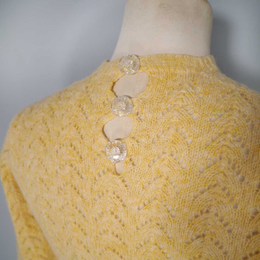 40s HANDKNITTED LACE PATTERN YELLOW CROPPED WOOL … - image 6