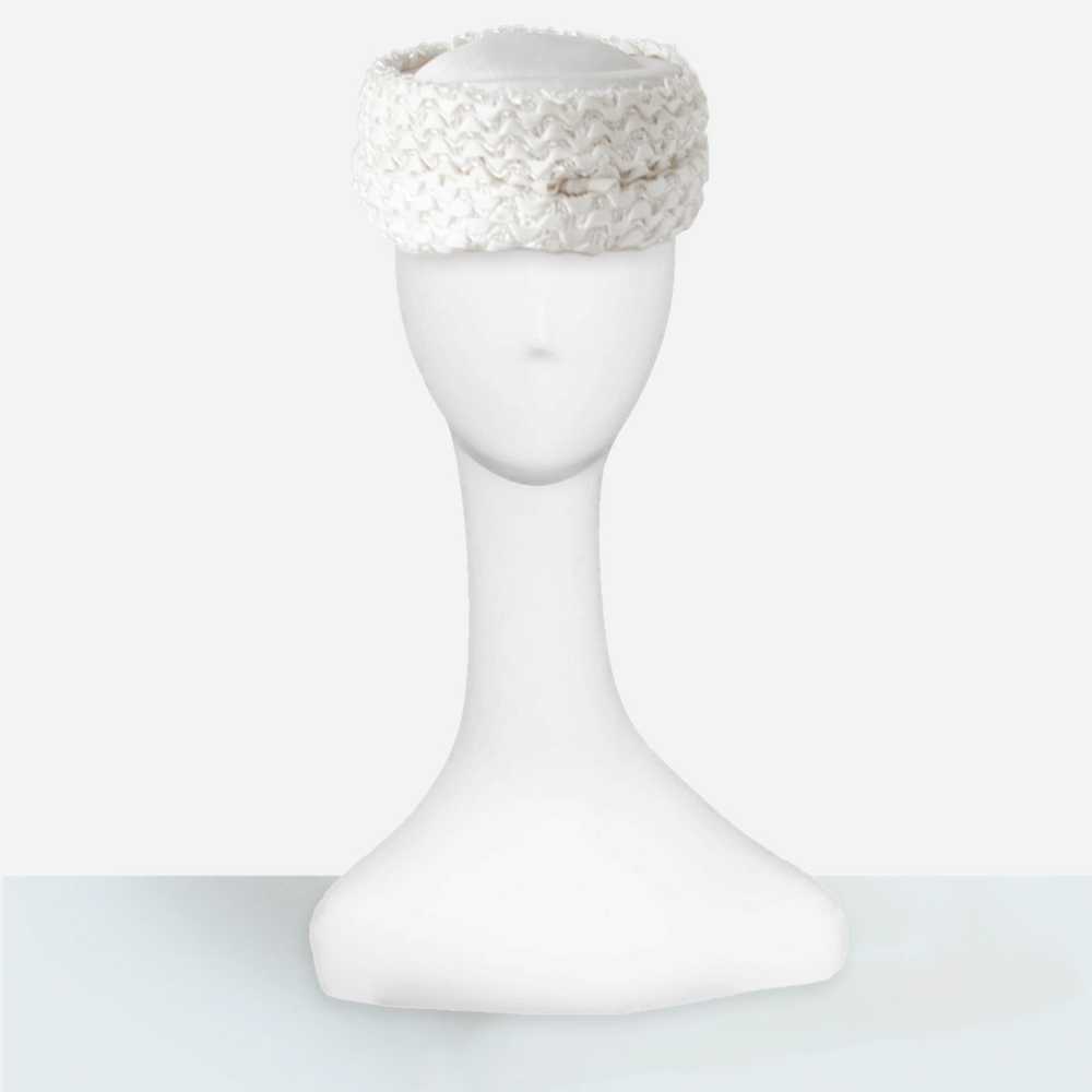 1950s White Pillbox Straw Hat | Your New Favorite… - image 2