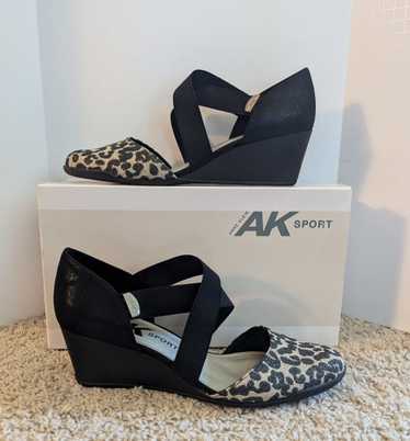 Tall Size NIB Anne Klein Sport Tara Wedge, Leopard