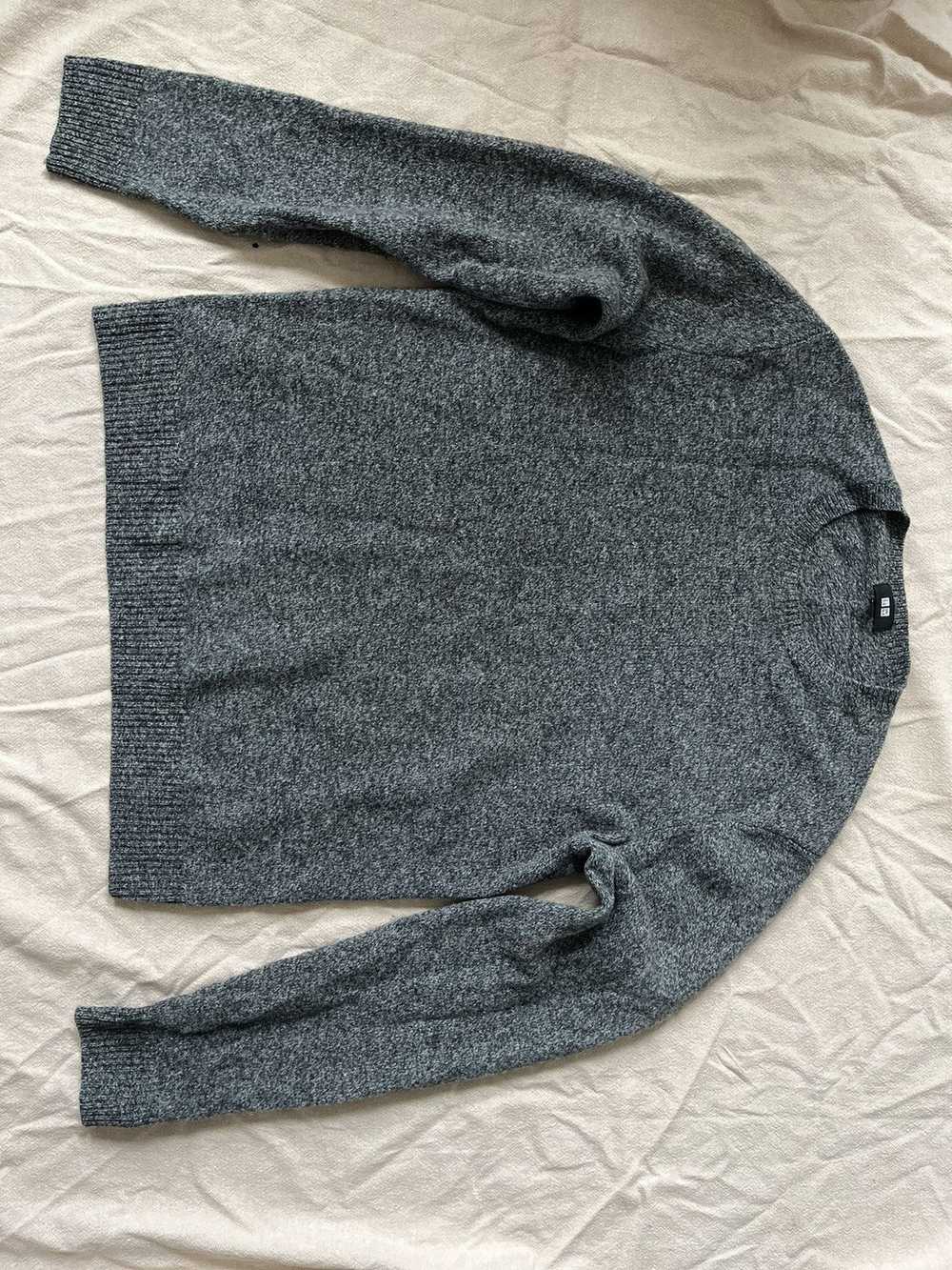 Uniqlo Uniqlo Gray 100% Wool Sweater Shetland Siz… - image 1