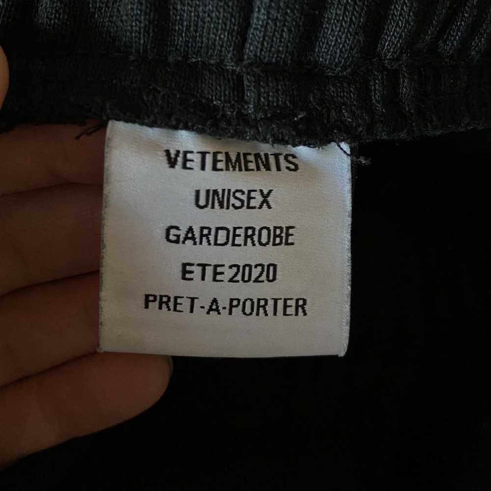 Vetements Vetements Gothic Logo Pants F/W 20 DEMN… - image 4