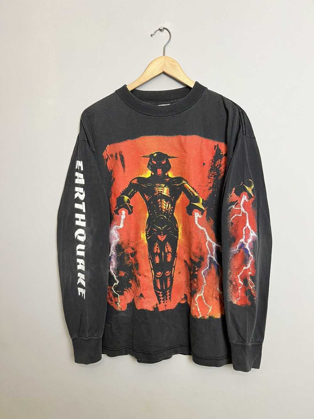 Band Tees × Very Rare × Vintage Rare 90s Earthqua… - image 1