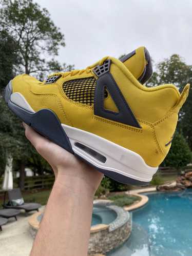 Jordan Brand × Nike size 10.5 Jordan 4 Retro Ligh… - image 1