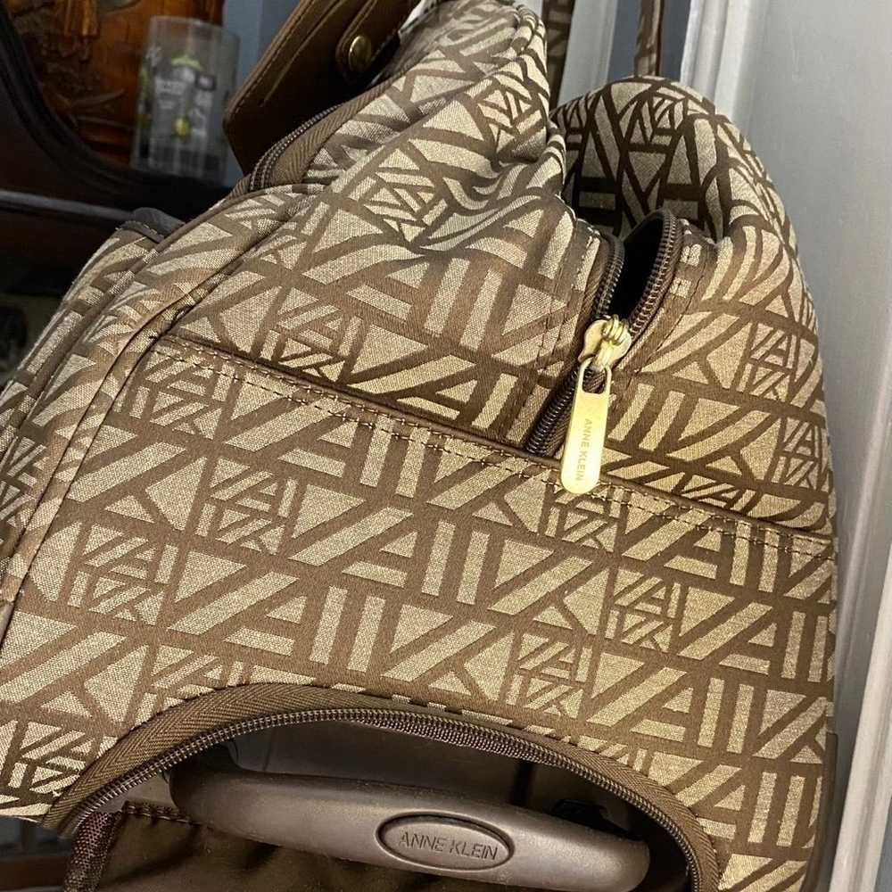 VINTAGE Anne Klein rolling carry-on bag/suitcase - image 2