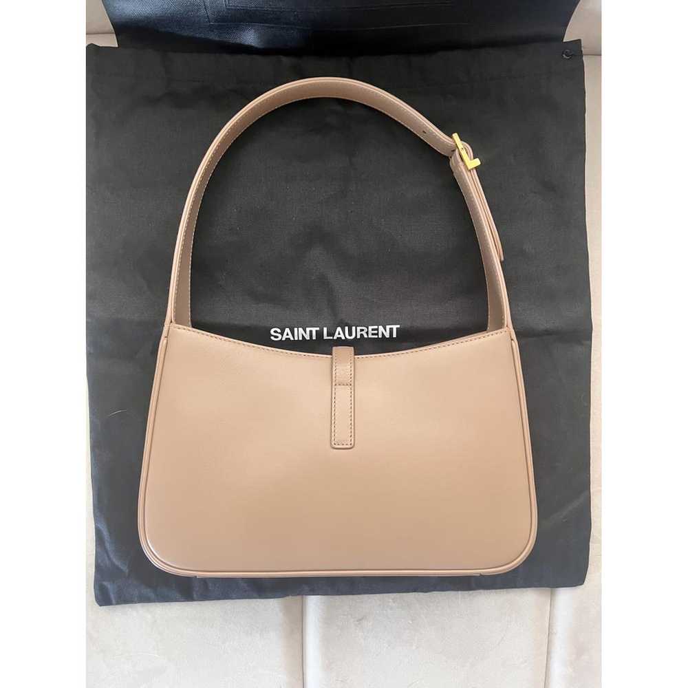 Saint Laurent Le 5 à 7 leather handbag - image 5