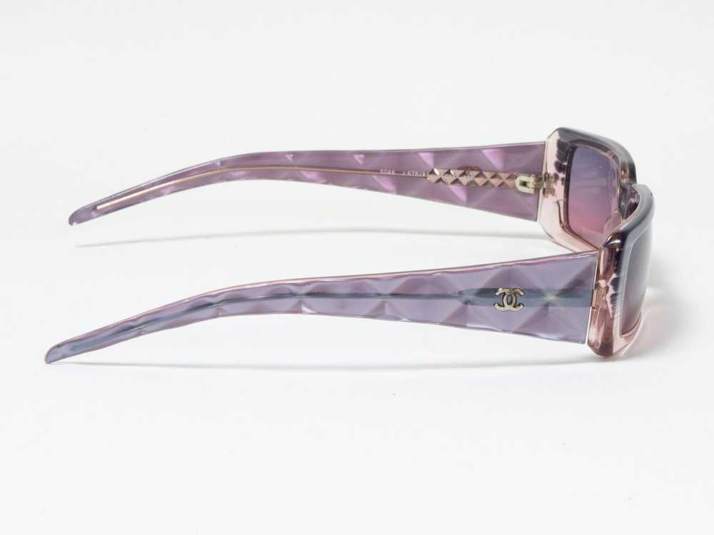 Chanel SQUARE FRAME VINTAGE CHANEL SUNGLASSES - image 4