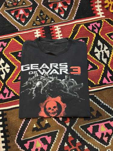 Streetwear × Vintage 2010 Gears of War 3 shirt