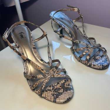 Vintage Y2K Fioni snakeskin print heels