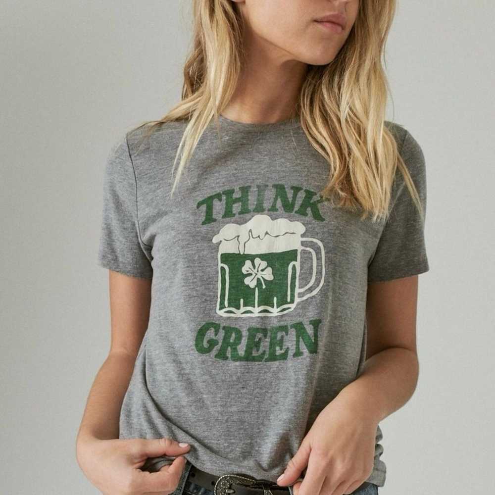 Vintage Lucky Brand graphic tee. Think green medi… - image 1