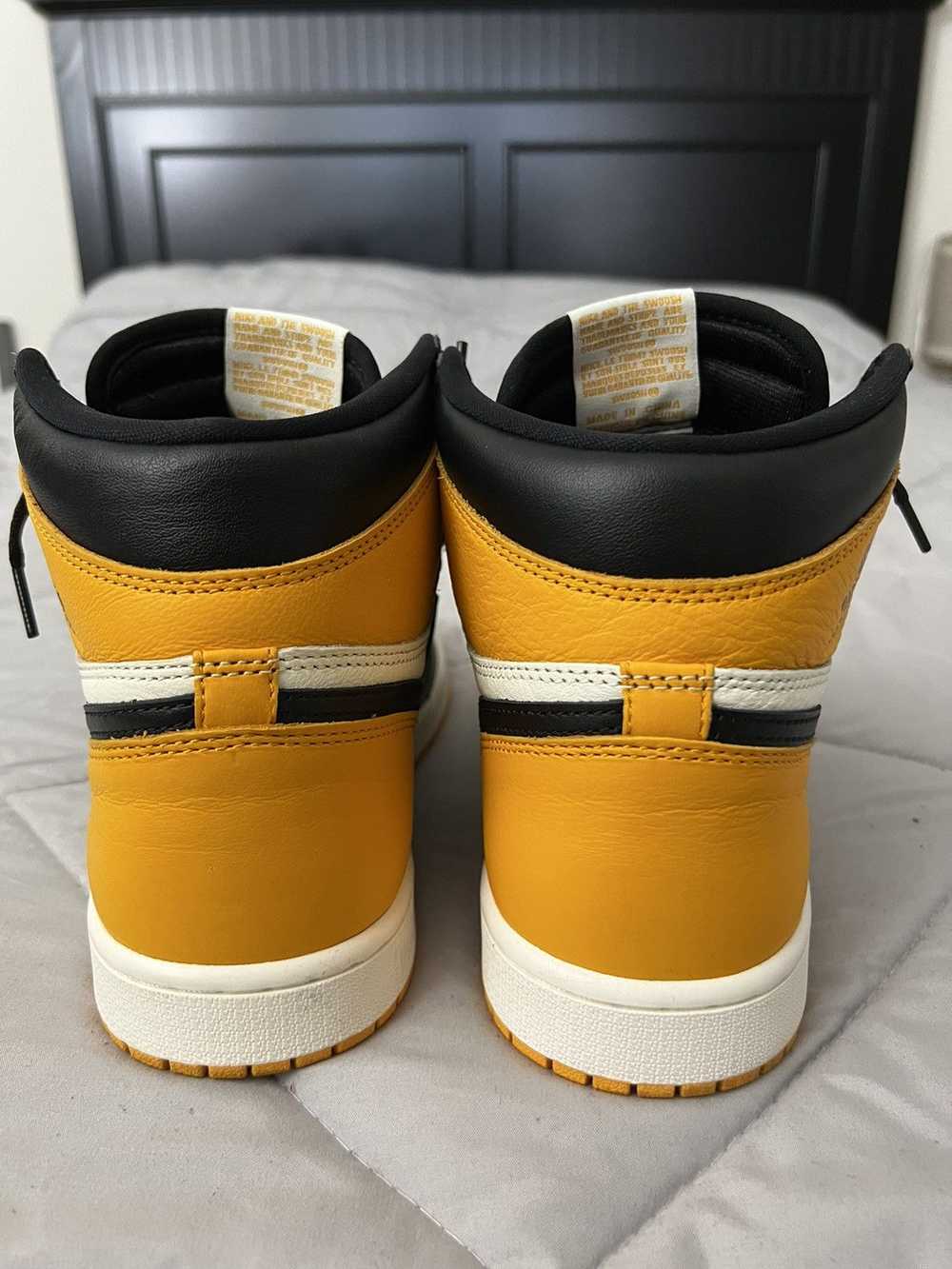 Jordan Brand × Nike Jordan 1 taxi - image 4