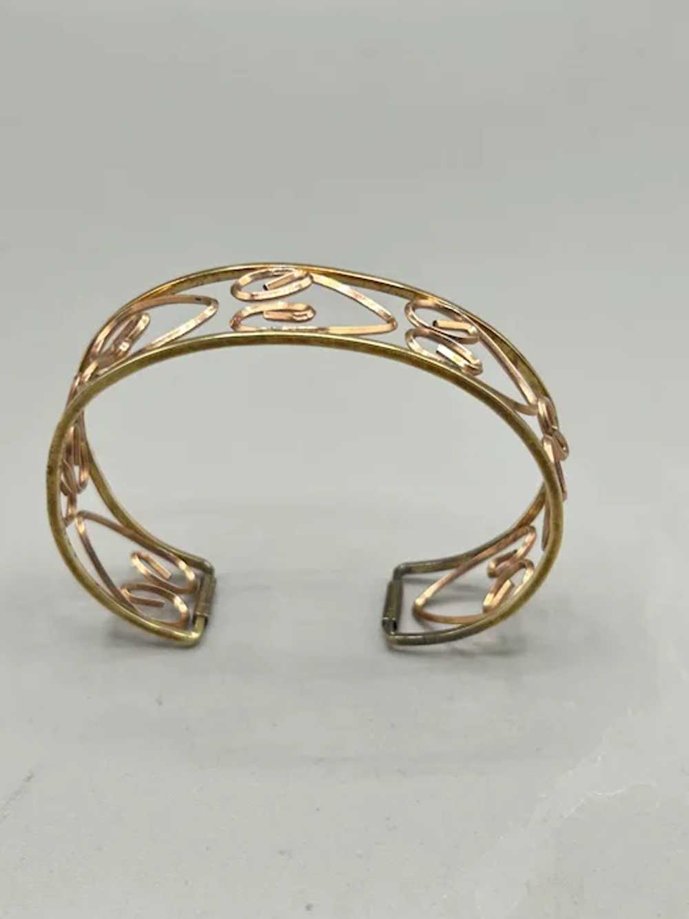 Art Deco Gold Rolled Cuff Bracelet Hearts Design … - image 5