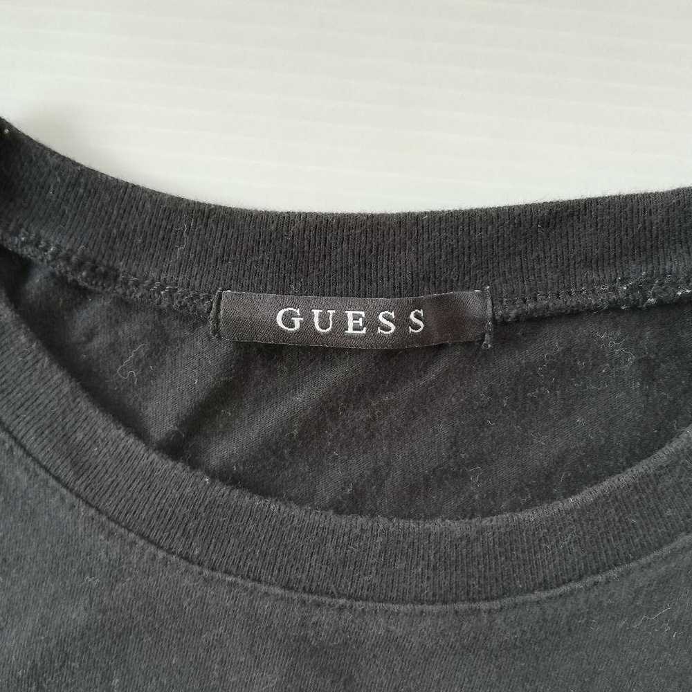 Guess T-shirt 
Short sleeve 
Black 
Logo GUESS - image 5