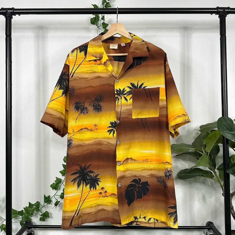 The Button Up Big Kanaka beach button up shirt - image 1