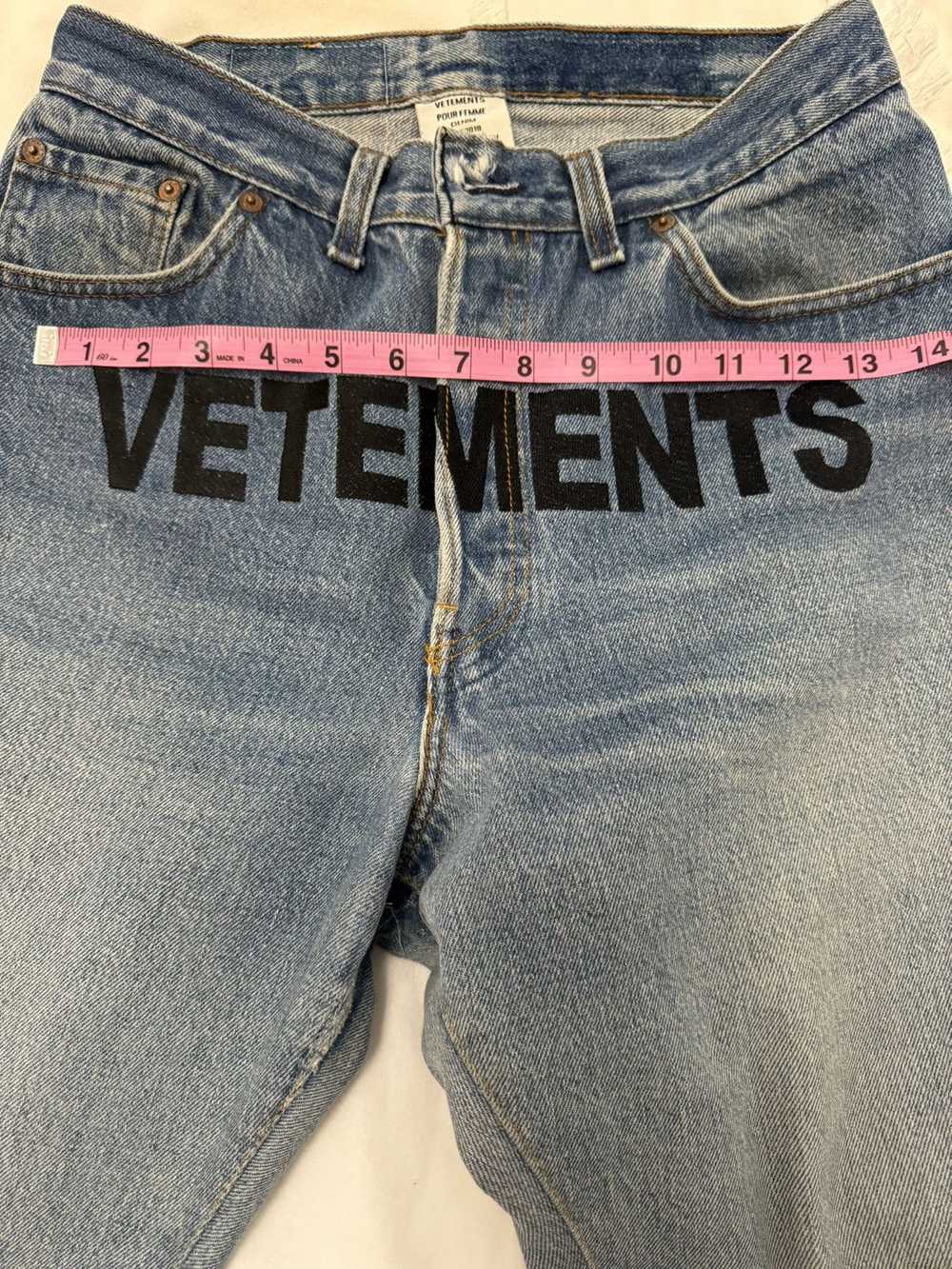 Levi's × Vetements Vetements Levi’s Logo Jeans - image 10