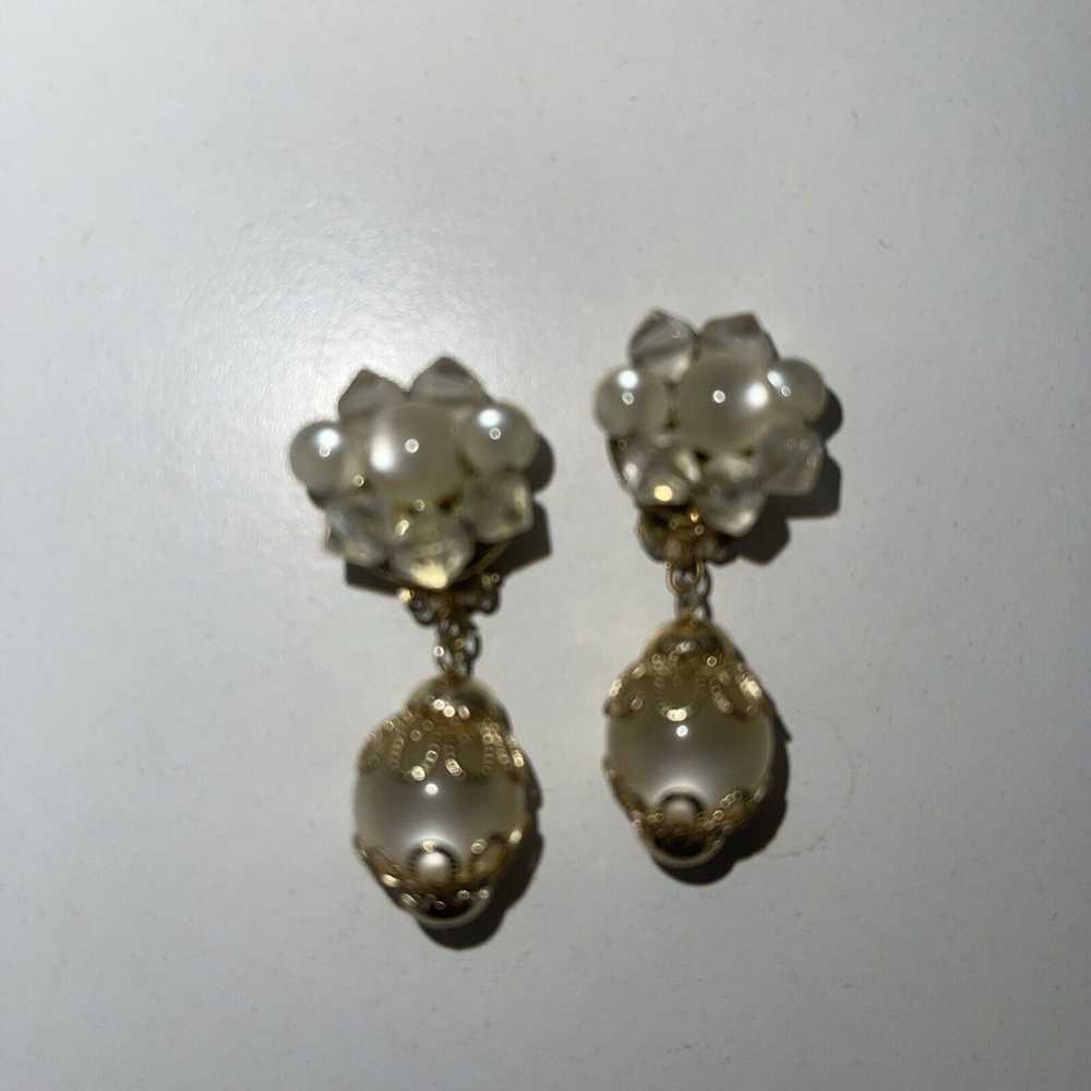 Vintage Gold Tone Faux Pearl Beaded Cluster Dangl… - image 1