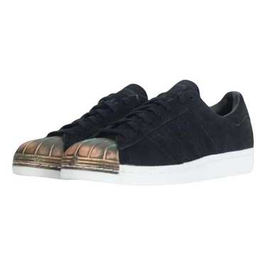 Adidas Superstar low trainers