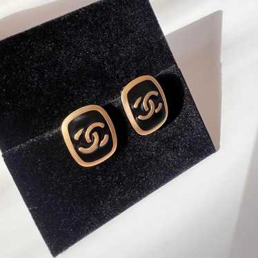 CHANEL Coco Mark Earrings 02A Vintage