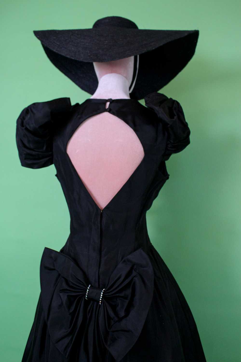 Vintage 80s "Lizette Collections" Black Drop Wais… - image 9