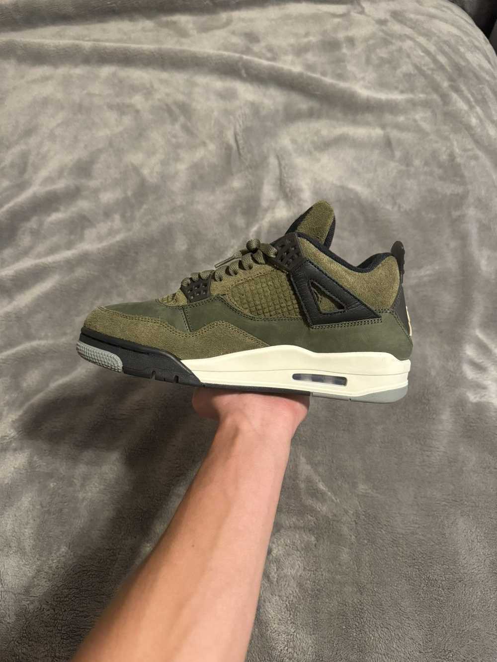 Jordan Brand × Nike Jordan 4 olive worn once - image 5